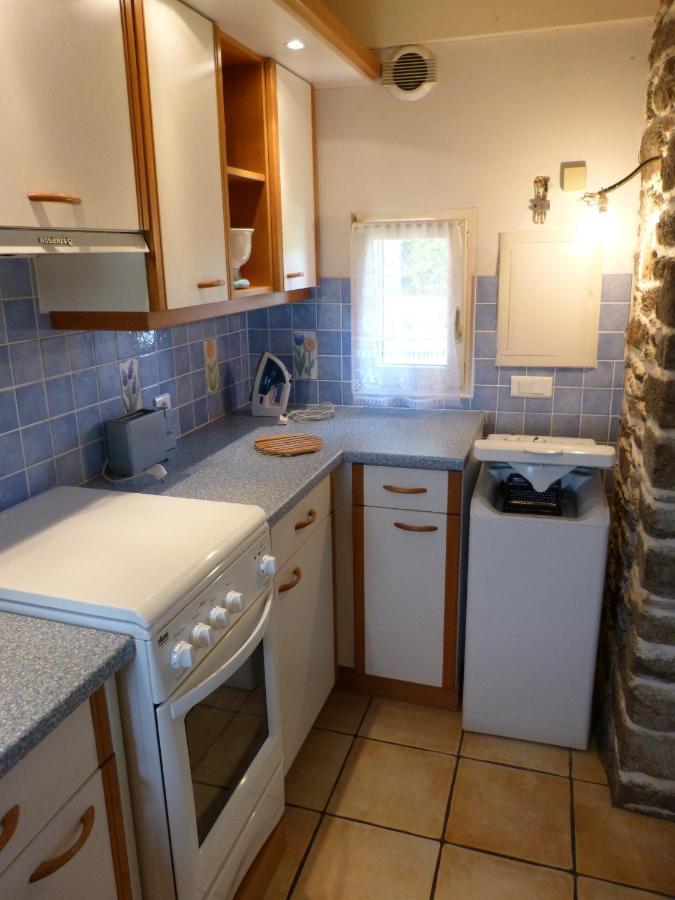 Gite De Caractere Lopérec Exteriér fotografie