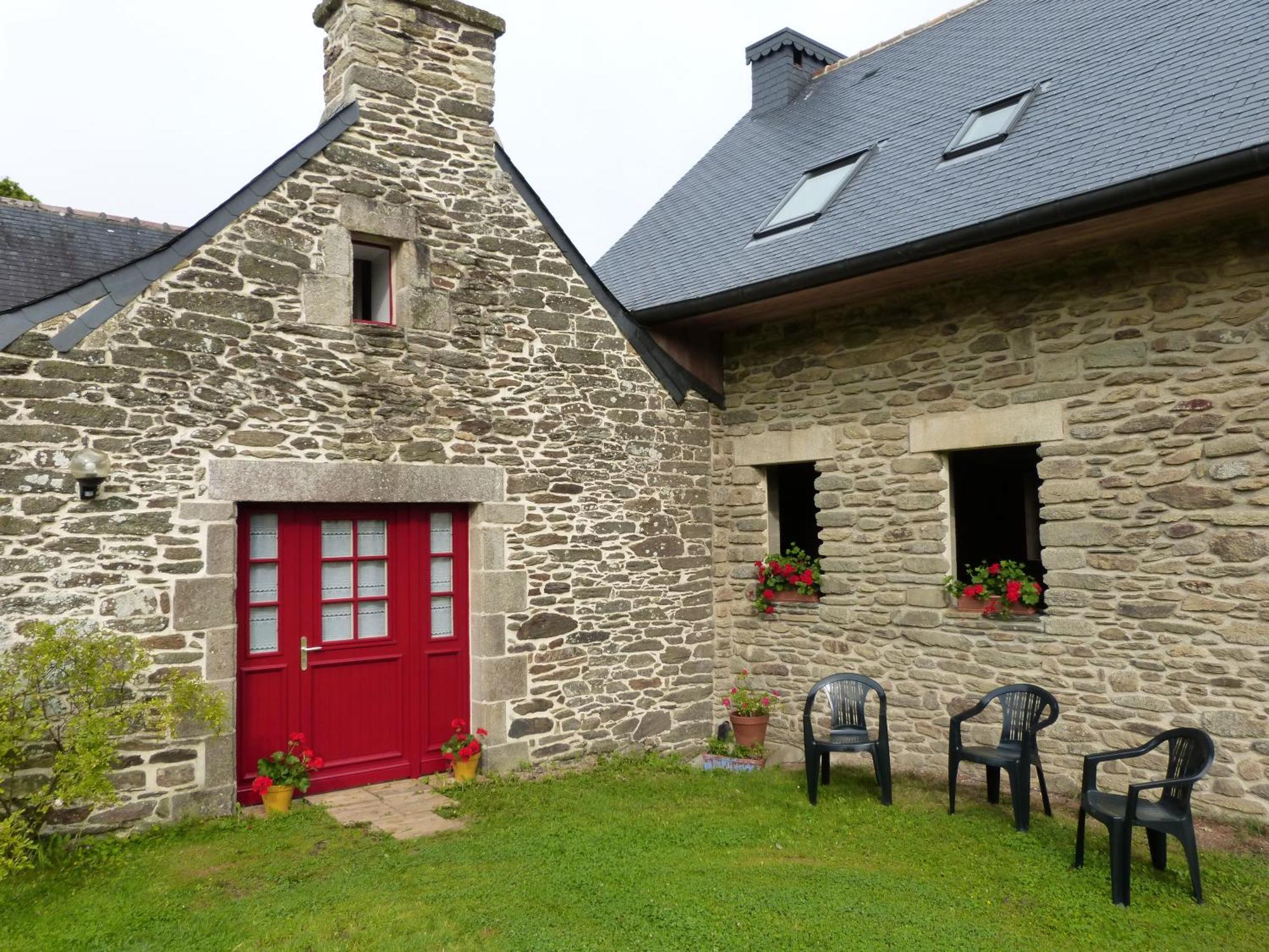 Gite De Caractere Lopérec Exteriér fotografie
